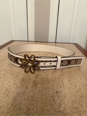 Coach White & Brown Signature Floral Buckle Belt